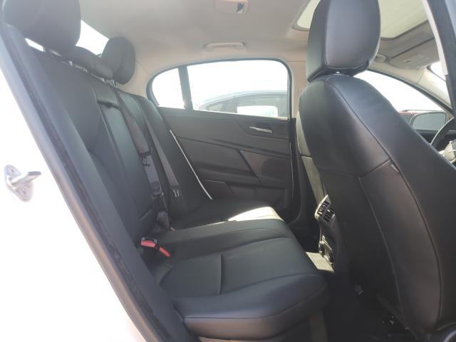 2019 JAGUAR XE SAJAR4FX9KCP48464