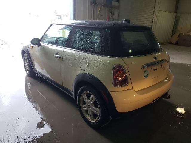 2010 MINI COOPER WMWMF3C55ATZ63885