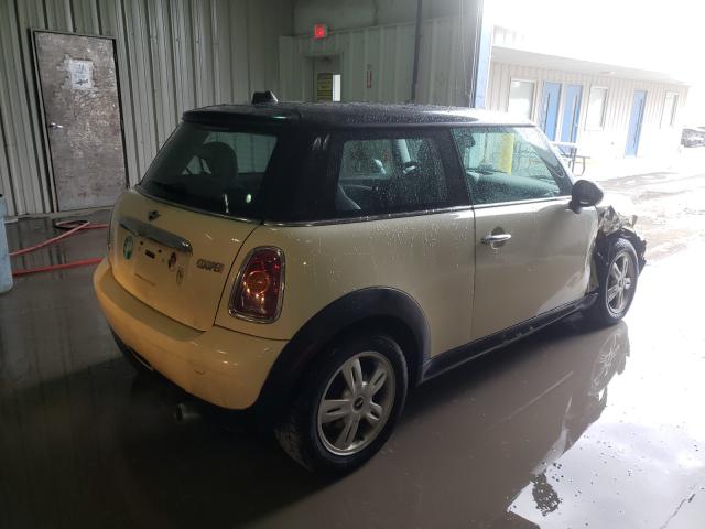 2010 MINI COOPER WMWMF3C55ATZ63885