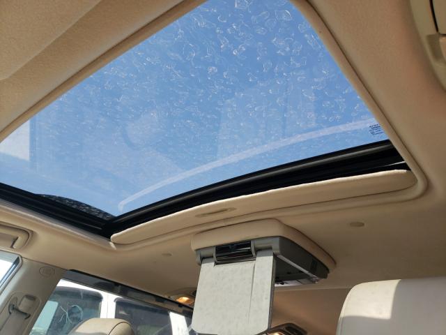 2010 TOYOTA SIENNA XLE 5TDYK4CC7AS338083