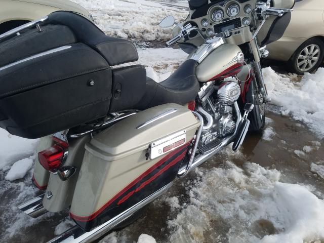 2006 HARLEY-DAVIDSON FLHTCUSE 1HD1PRE136Y956216