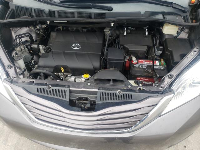 2015 TOYOTA SIENNA 5TDJK3DC8FS113804