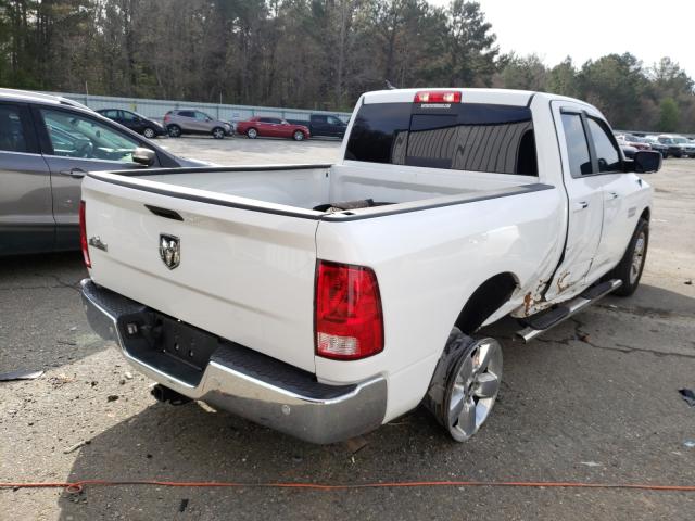 2018 RAM 1500 SLT 1C6RR6GG3JS101095