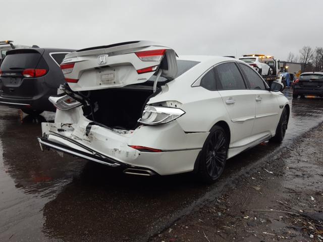 2018 HONDA ACCORD TOU 1HGCV1F93JA091580
