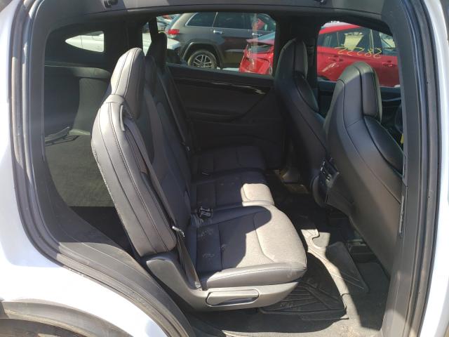 2018 TESLA MODEL X 5YJXCDE25JF103702