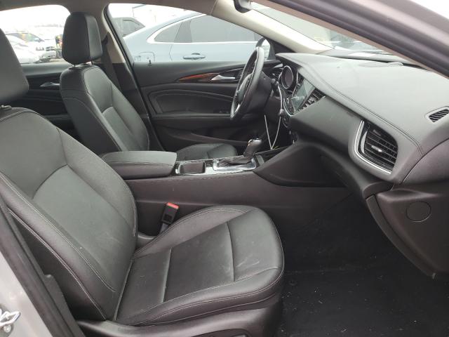 2018 BUICK REGAL ESSE W04GP6SX7J1126241