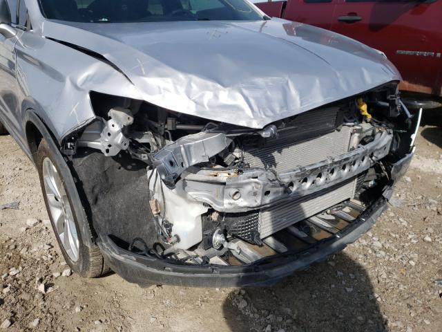 2019 LINCOLN MKC SELECT 5LMCJ2C92KUL51206