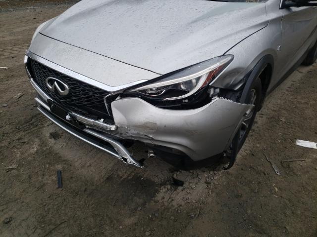 2018 INFINITI QX30 BASE SJKCH5CR5JA057428