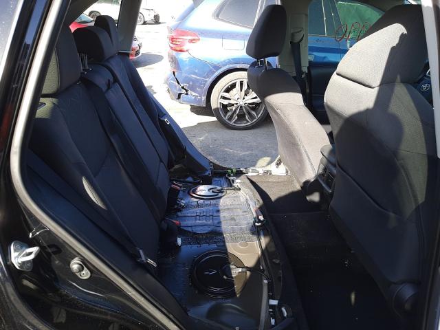2019 TOYOTA RAV4 XLE 2T3W1RFV0KC021445