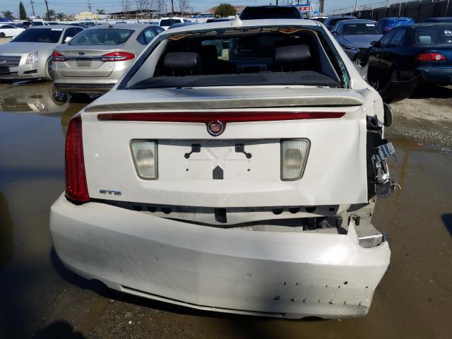 2011 CADILLAC STS LUXURY 1G6DX6EDXB0158315