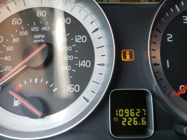 2011 VOLVO C70 T5 YV1672MC4BJ110286