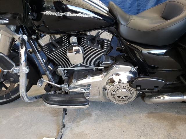 2016 HARLEY-DAVIDSON FLTRX ROAD 1HD1KHM17GB671274