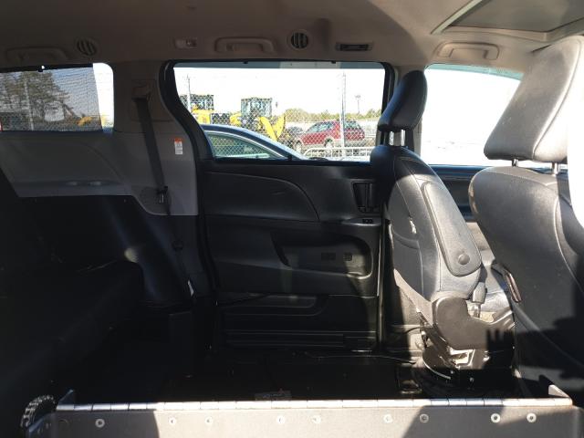 2018 TOYOTA SIENNA SE 5TDXZ3DC8JS944069