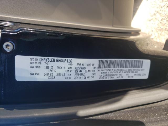 2011 VOLKSWAGEN ROUTAN SE 2V4RW3DG6BR802985