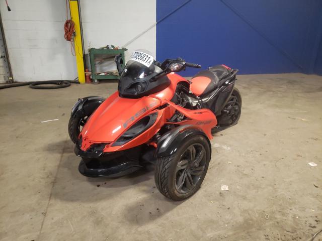 2016 CAN-AM SPYDER ROA 2BXNABC27GV000208
