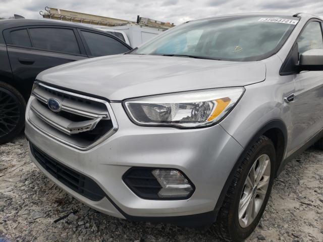 2017 FORD ESCAPE SE 1FMCU0GDXHUA88274