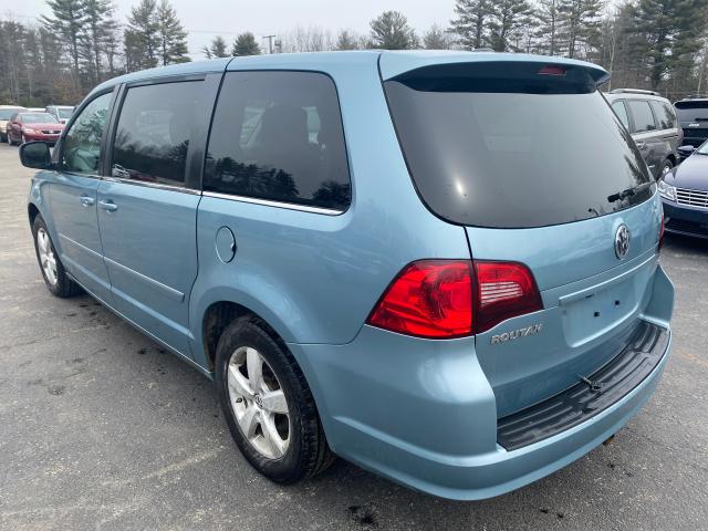 2010 VOLKSWAGEN ROUTAN SE 2V4RW3D16AR268302