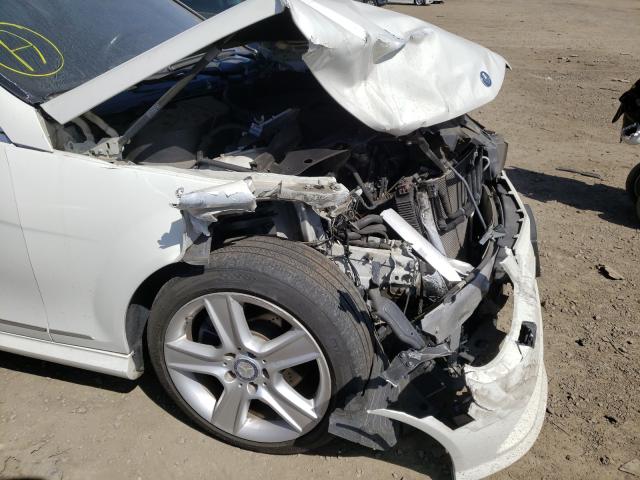 2011 MERCEDES-BENZ C 300 WDDGF5EB3BR164299