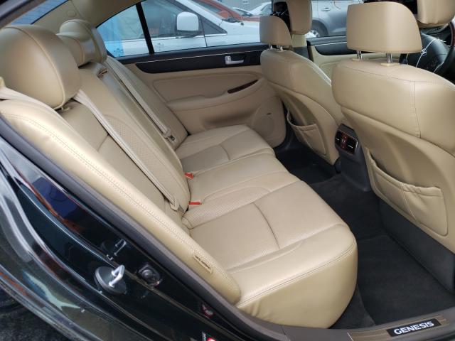 2012 HYUNDAI GENESIS 4. KMHGC4DF1CU211597