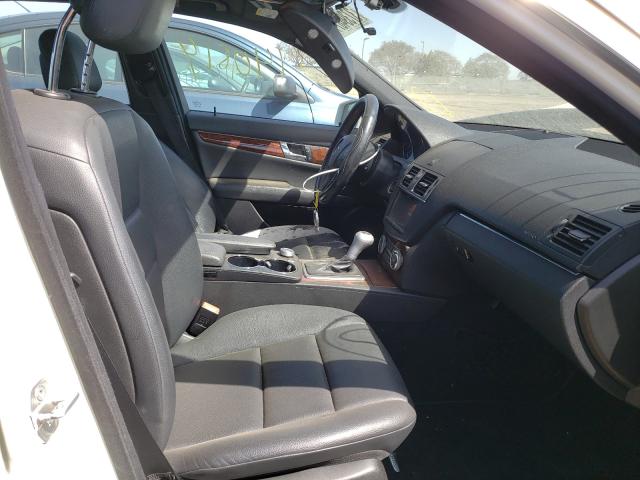 2011 MERCEDES-BENZ C 300 WDDGF5EB3BR164299