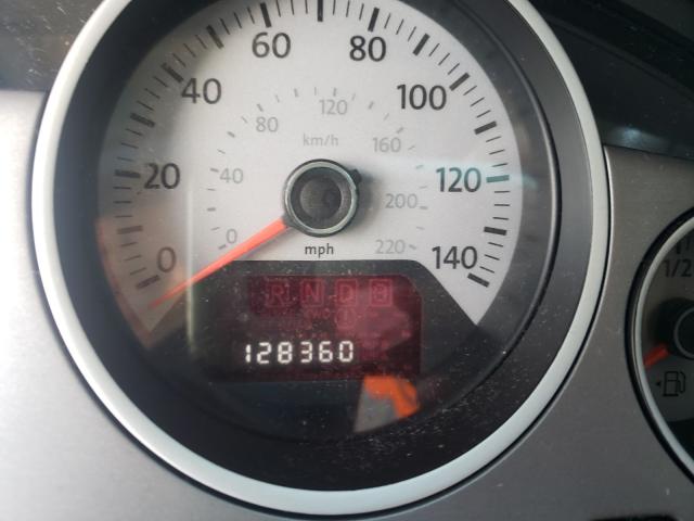 2011 VOLKSWAGEN ROUTAN SE 2V4RW3DG6BR802985