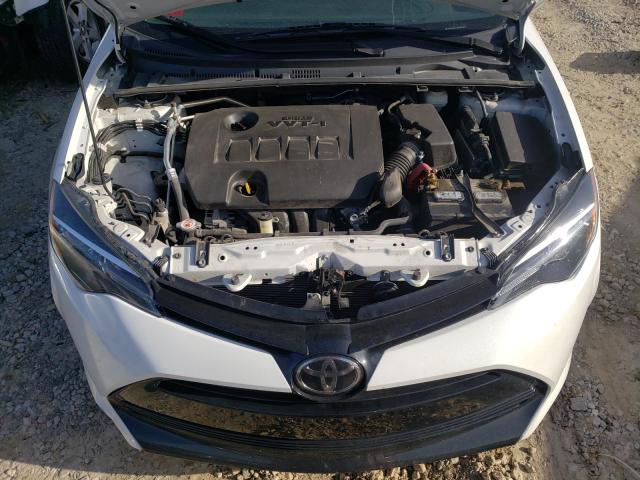 2018 TOYOTA COROLLA L 5YFBURHEXJP819350