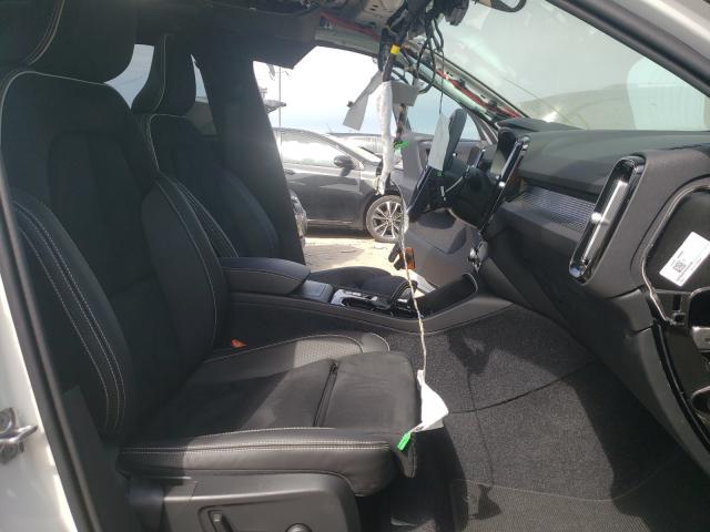 2021 VOLVO XC40 T5 R- YV4162UM9M2425851