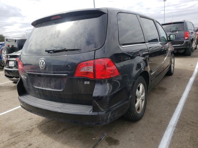 2010 VOLKSWAGEN ROUTAN SE 2V4RW3D13AR424523