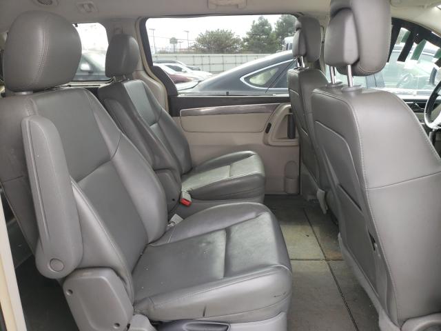 2010 VOLKSWAGEN ROUTAN SE 2V4RW3D13AR424523