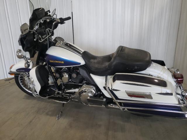 2010 HARLEY-DAVIDSON FLHTCU 1HD1FC411AB643016