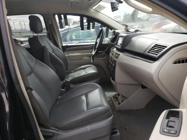 2010 VOLKSWAGEN ROUTAN SE 2V4RW3D13AR424523