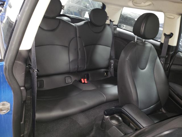 2011 MINI COOPER WMWSU3C52BT251574