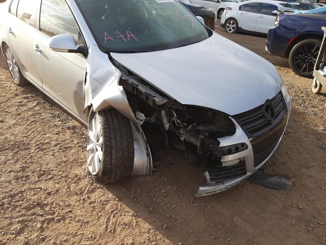 2010 VOLKSWAGEN JETTA WOLF 3VWRA7AJ4AM013320