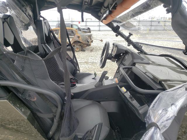 2019 CAN-AM COMMANDER 3JBKKAX21KJ001131