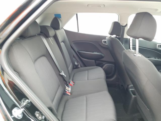 2021 HYUNDAI VENUE SE KMHRB8A35MU098140