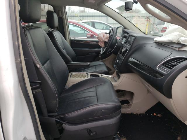 2015 CHRYSLER TOWN & COU 2C4RC1CG7FR644137