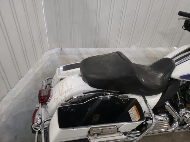 2010 HARLEY-DAVIDSON FLHTCU 1HD1FC411AB643016