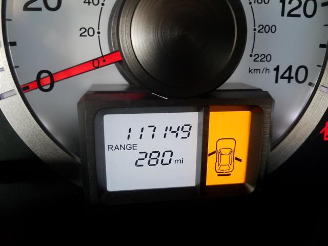 2011 HONDA PILOT LX 5FNYF4H22BB033973