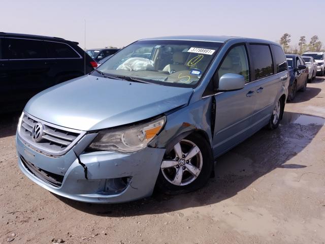 2010 VOLKSWAGEN ROUTAN SE 2V4RW3D14AR186603