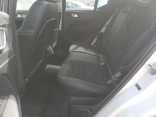 2021 VOLVO XC40 T5 R- YV4162UM9M2425851