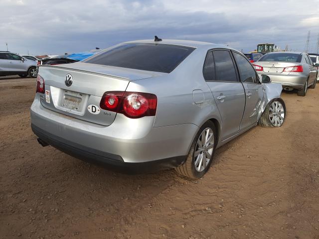 2010 VOLKSWAGEN JETTA WOLF 3VWRA7AJ4AM013320