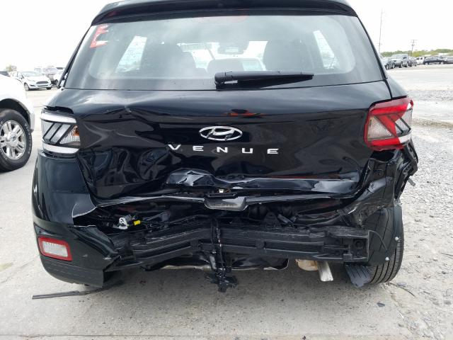 2021 HYUNDAI VENUE SE KMHRB8A35MU098140