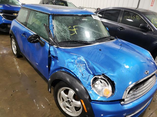 2011 MINI COOPER WMWSU3C52BT251574