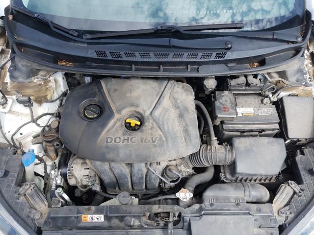 2013 HYUNDAI ELANTRA 5NPDH4AE2DH337211