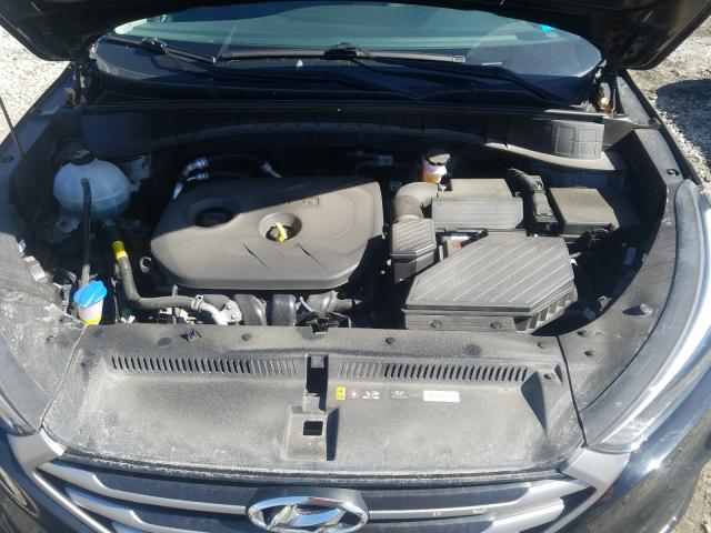 2018 HYUNDAI TUCSON SE KM8J2CA47JU819899