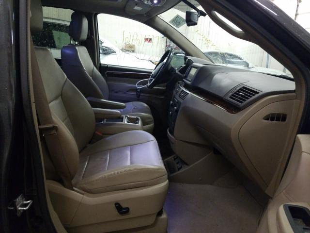 2011 VOLKSWAGEN ROUTAN 2V4RW6DG1BR645853