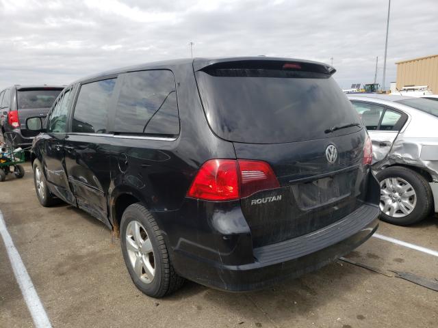 2010 VOLKSWAGEN ROUTAN SE 2V4RW3D13AR424523
