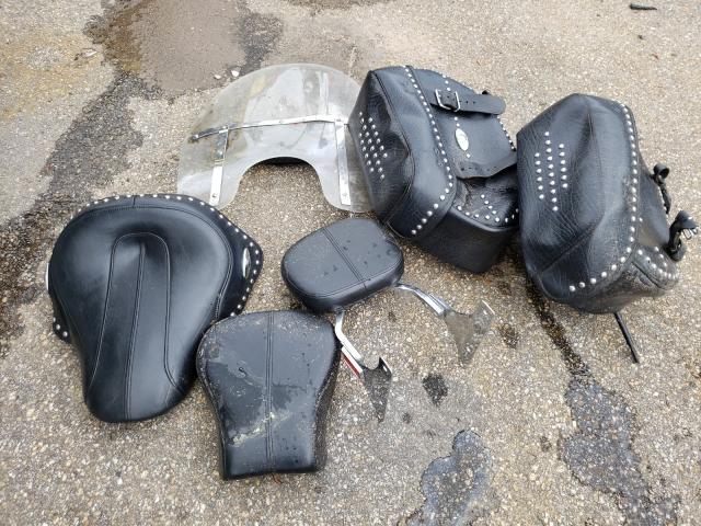2008 HARLEY-DAVIDSON FLSTC 1HD1BW5118Y082304