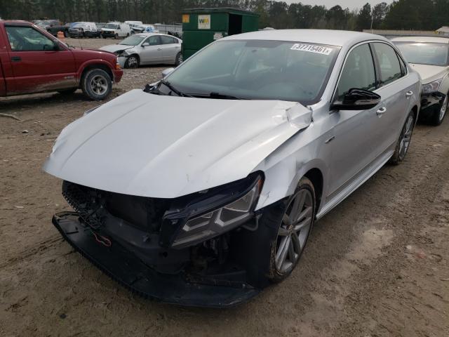 1VWDT7A30HC049975 Volkswagen Passat R-L 2017. Фото: 1