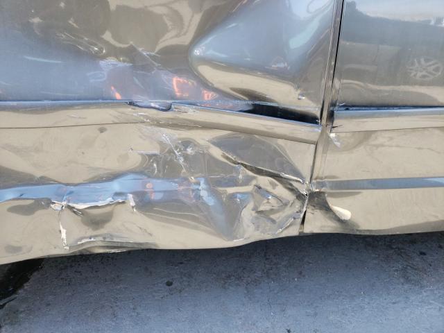 2010 VOLKSWAGEN ROUTAN SE 2V4RW3D13AR324826